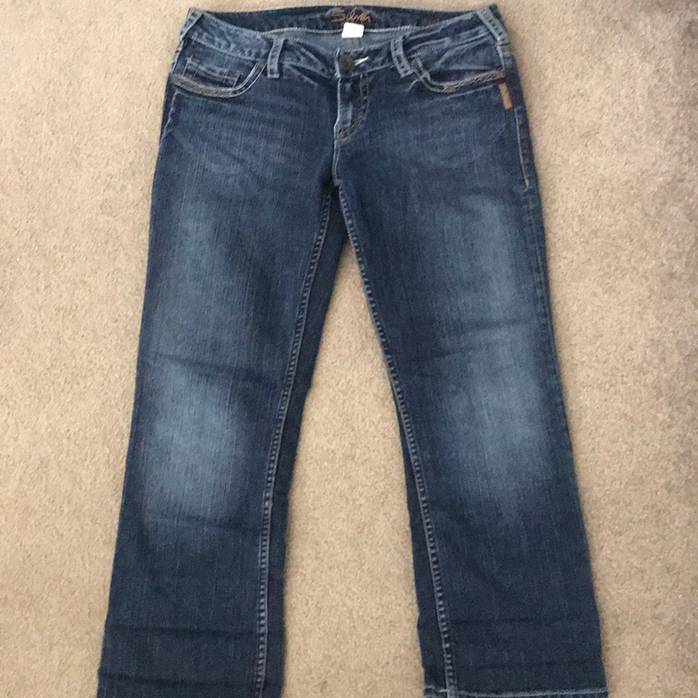 Dark washed jeans